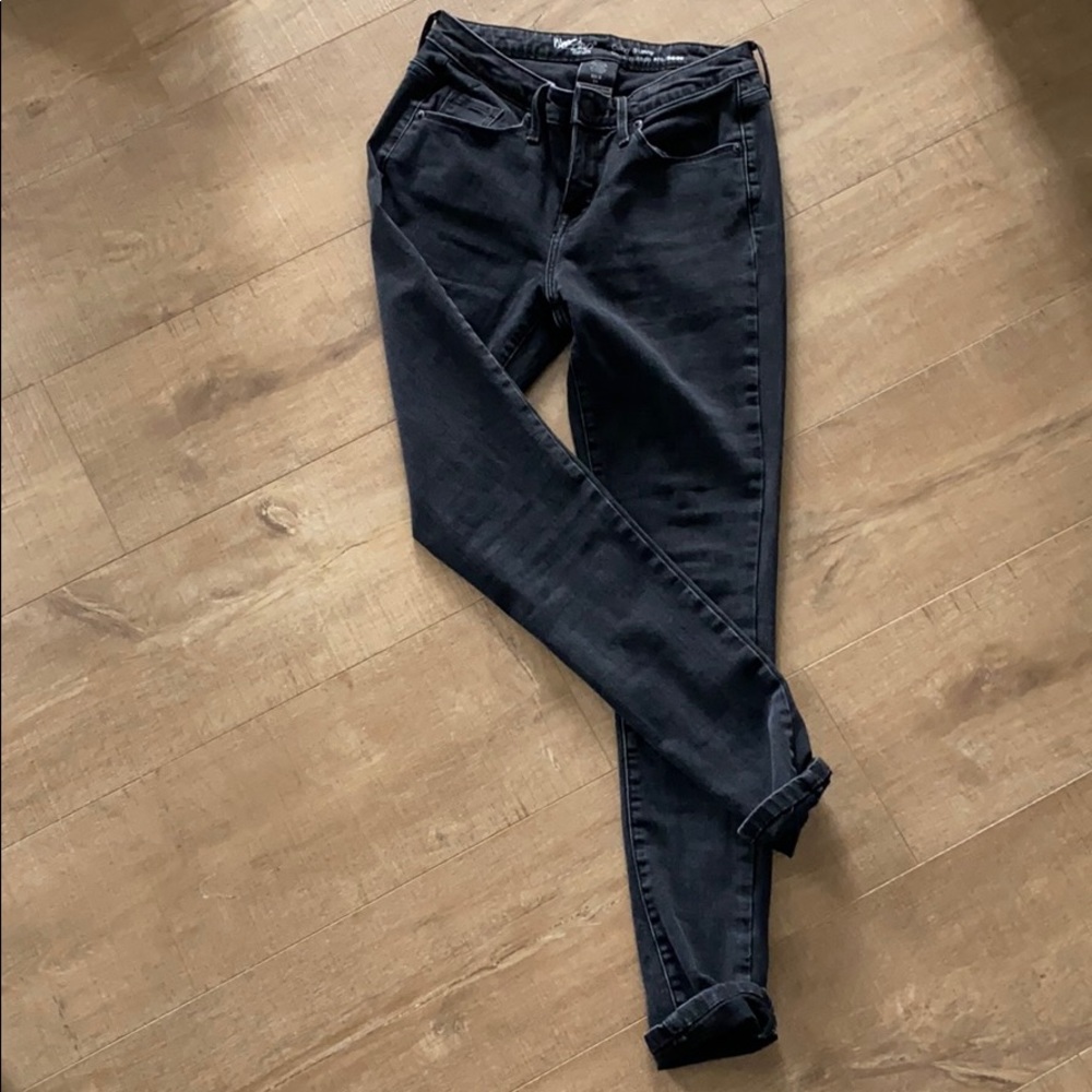 Skinny jeans
